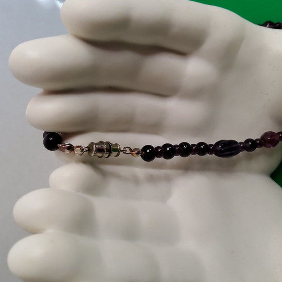 Vintage lucite and glass with crystal necklace and earrings - Picture 5 of 8